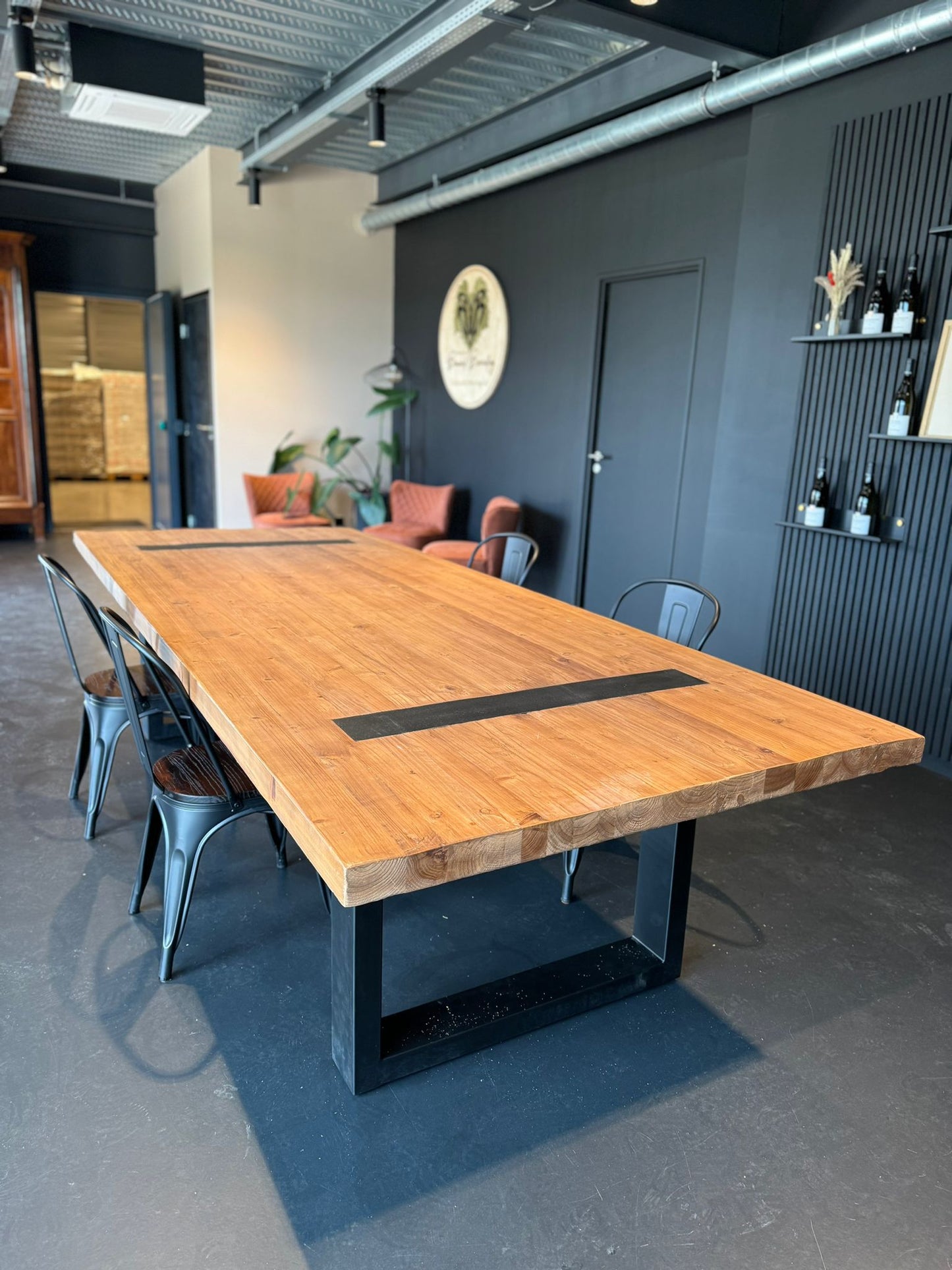 Table bois massif pieds U apparents - 240 X 100 CM