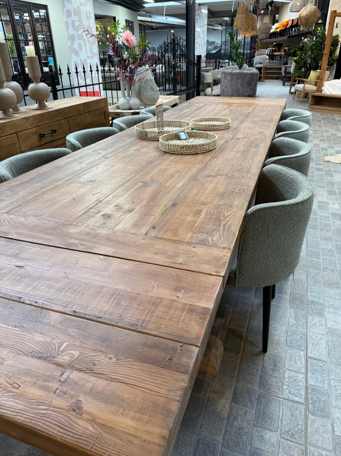 Table monarque royale en chêne massif - LANCELOT - meuble-ebeniste.com devient meuble-ebeniste.fr