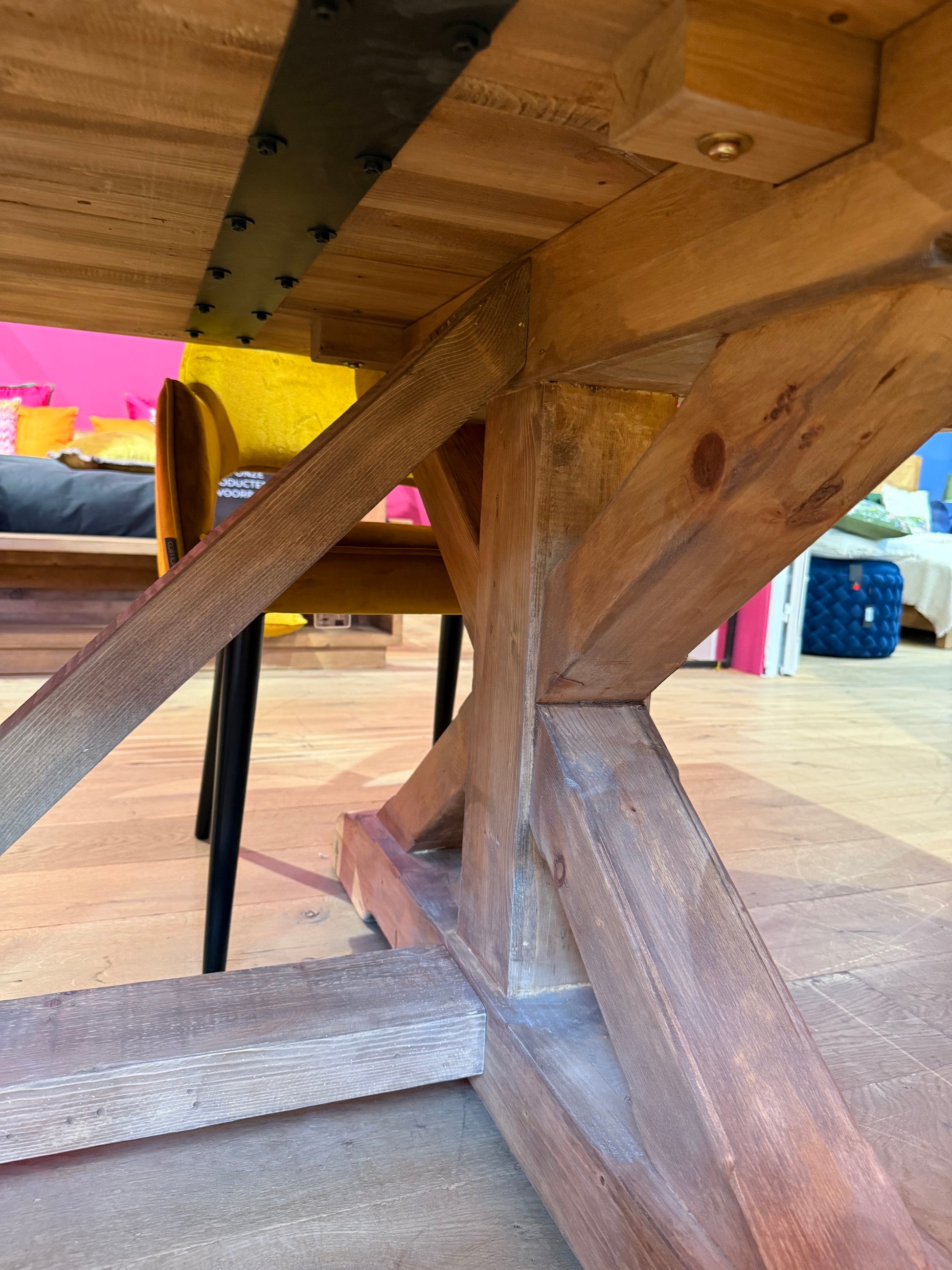 Table monarque royale en chêne massif - LANCELOT - meuble-ebeniste.com devient meuble-ebeniste.fr