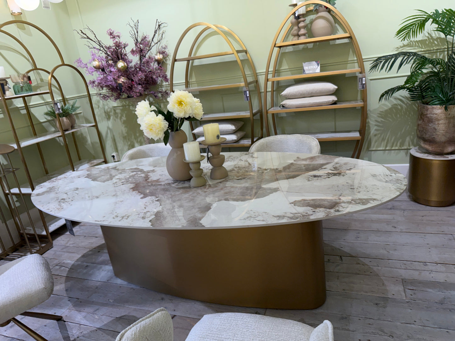Aurore Ovale - Table de salle à manger ovale en céramique Natural Gold - meuble-ebeniste.com devient meuble-ebeniste.fr