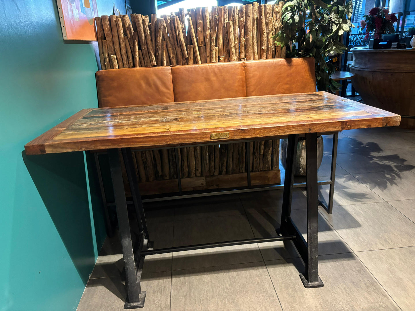TABLE HAUTE DE BAR BISTROT EN BOIS DE MANGUIER ET FONTE