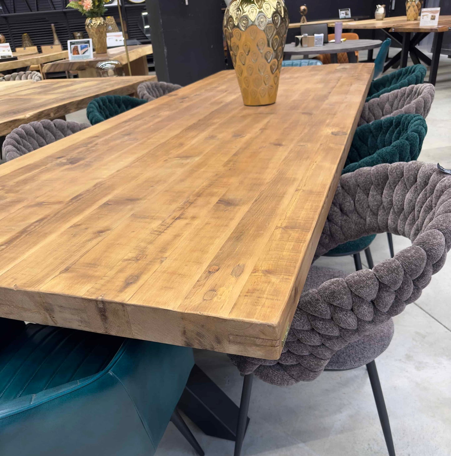 Table en Bois Massif avec Élégants Pieds en X RIETI - 300 x 110 cm