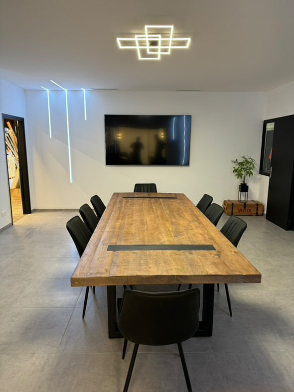 Table bois massif pieds U apparents - 240 X 100 CM