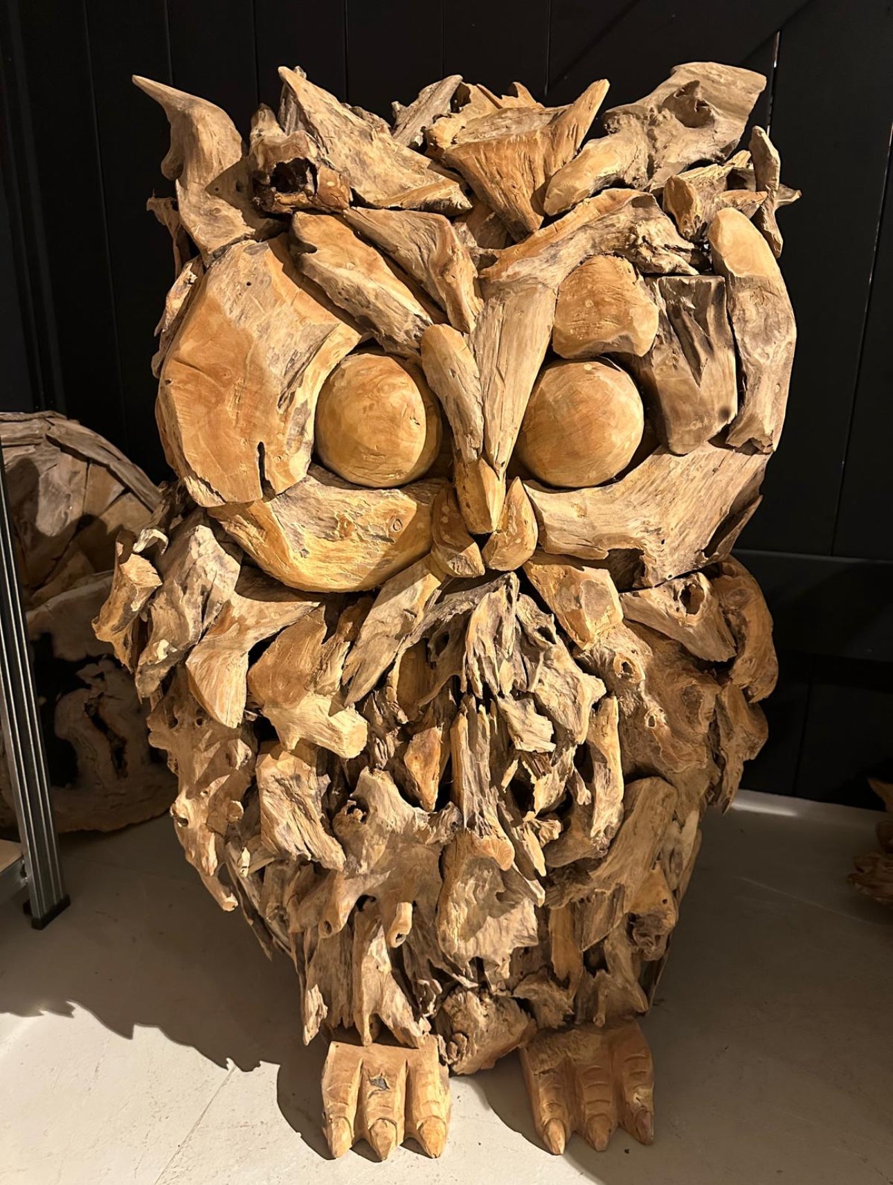 Sculpture artisanale bois massif teck - GRAND HIBOU - meuble-ebeniste.com devient meuble-ebeniste.fr