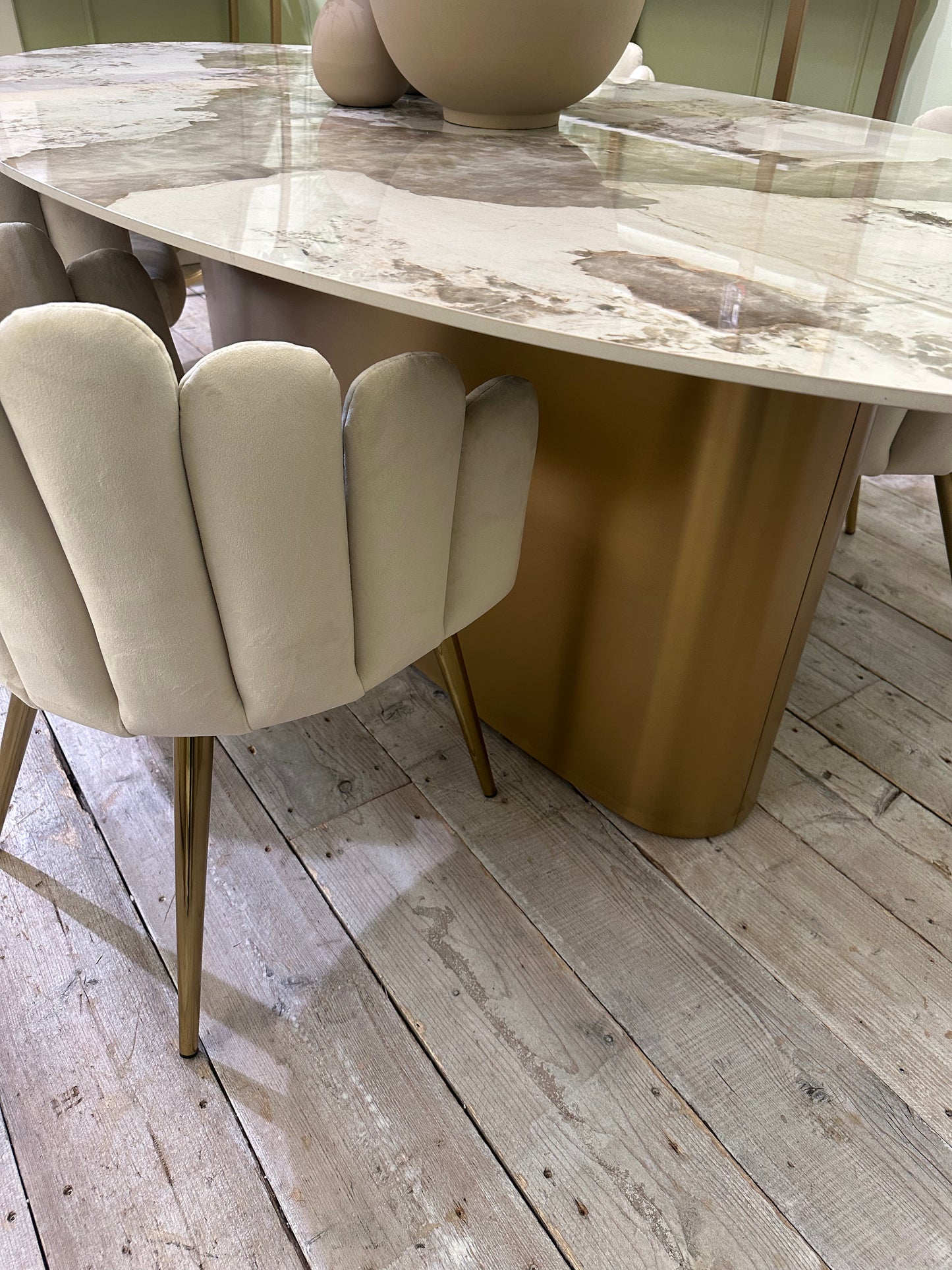 Aurore Ovale - Table de salle à manger ovale en céramique Natural Gold - meuble-ebeniste.com devient meuble-ebeniste.fr