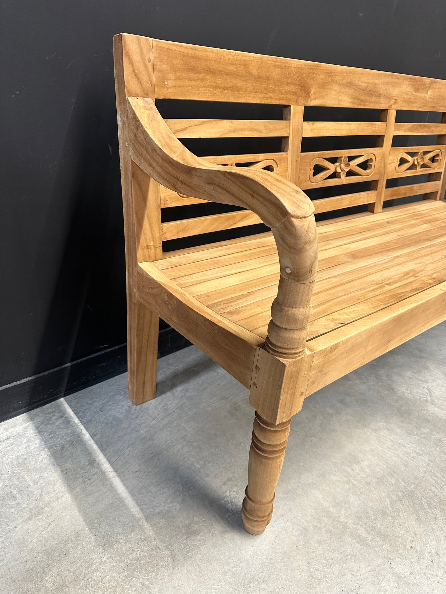 Banc de Gare Vintage "HALTE" en Bois Massif pour Extérieur