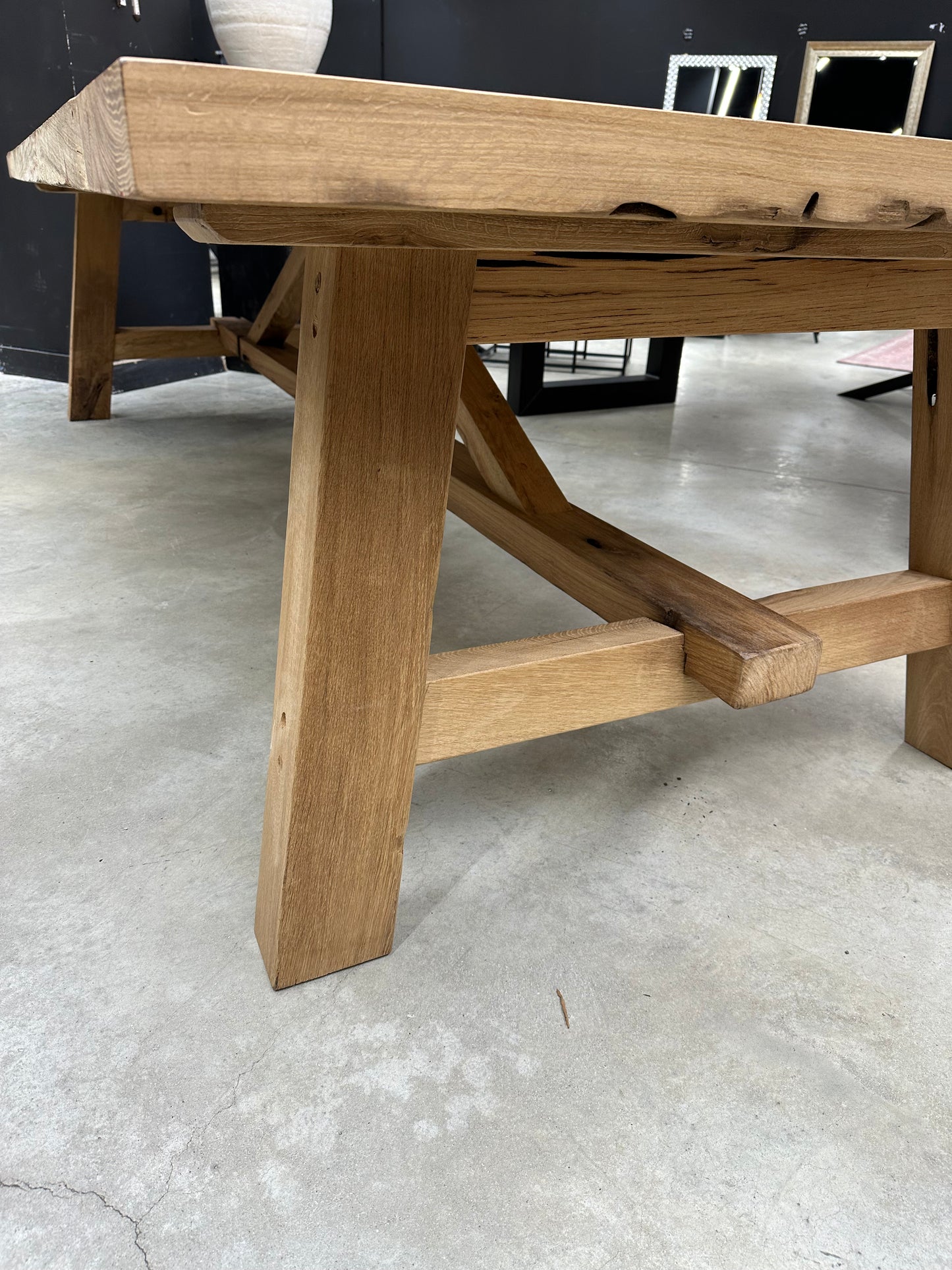 Table de Ferme en Vieux Chêne Massif sur Mesure | Meuble Ébéniste