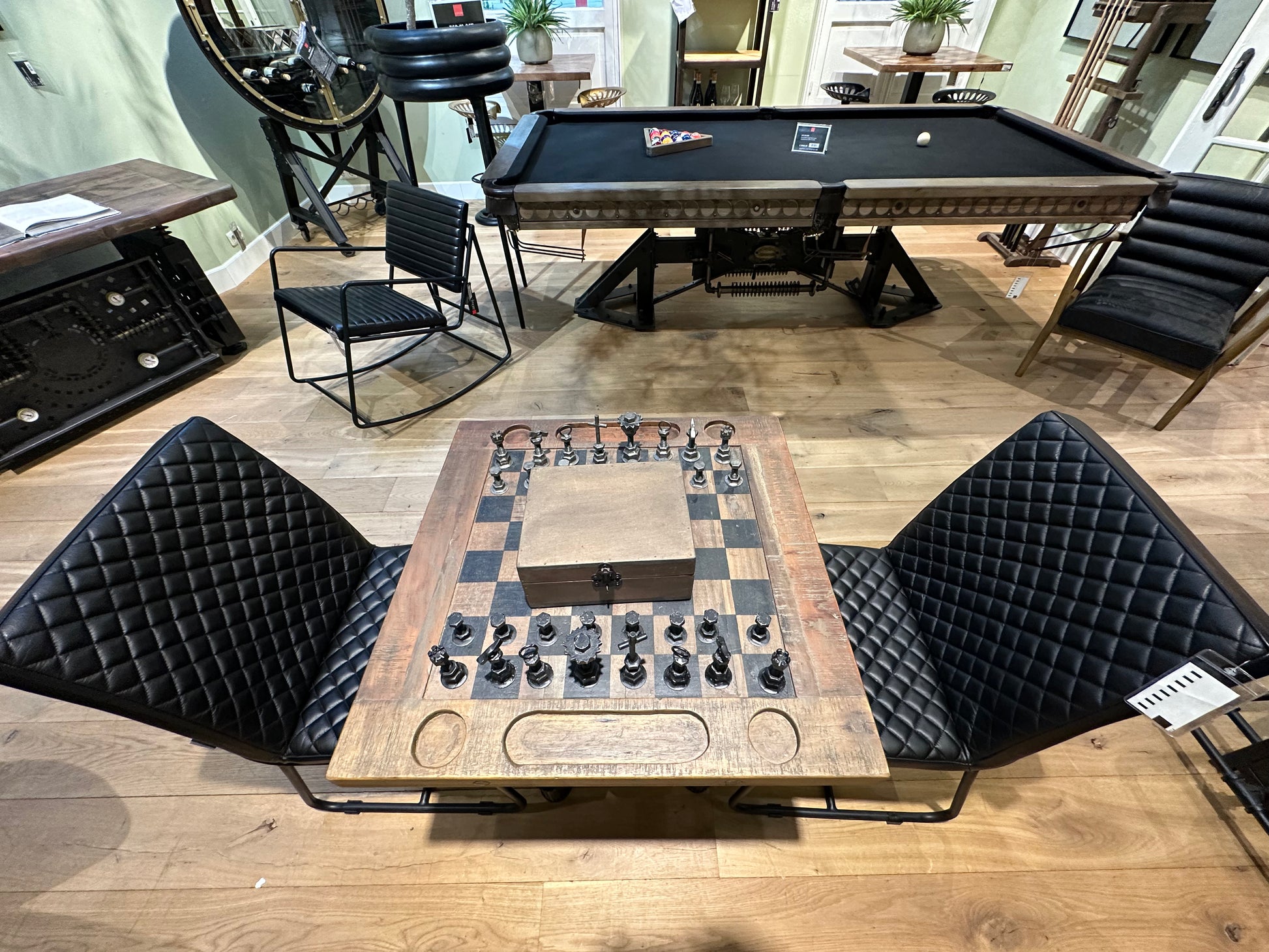 "Échiquier Impérial" Table d'Échecs Élégance - meuble-ebeniste.com devient meuble-ebeniste.fr