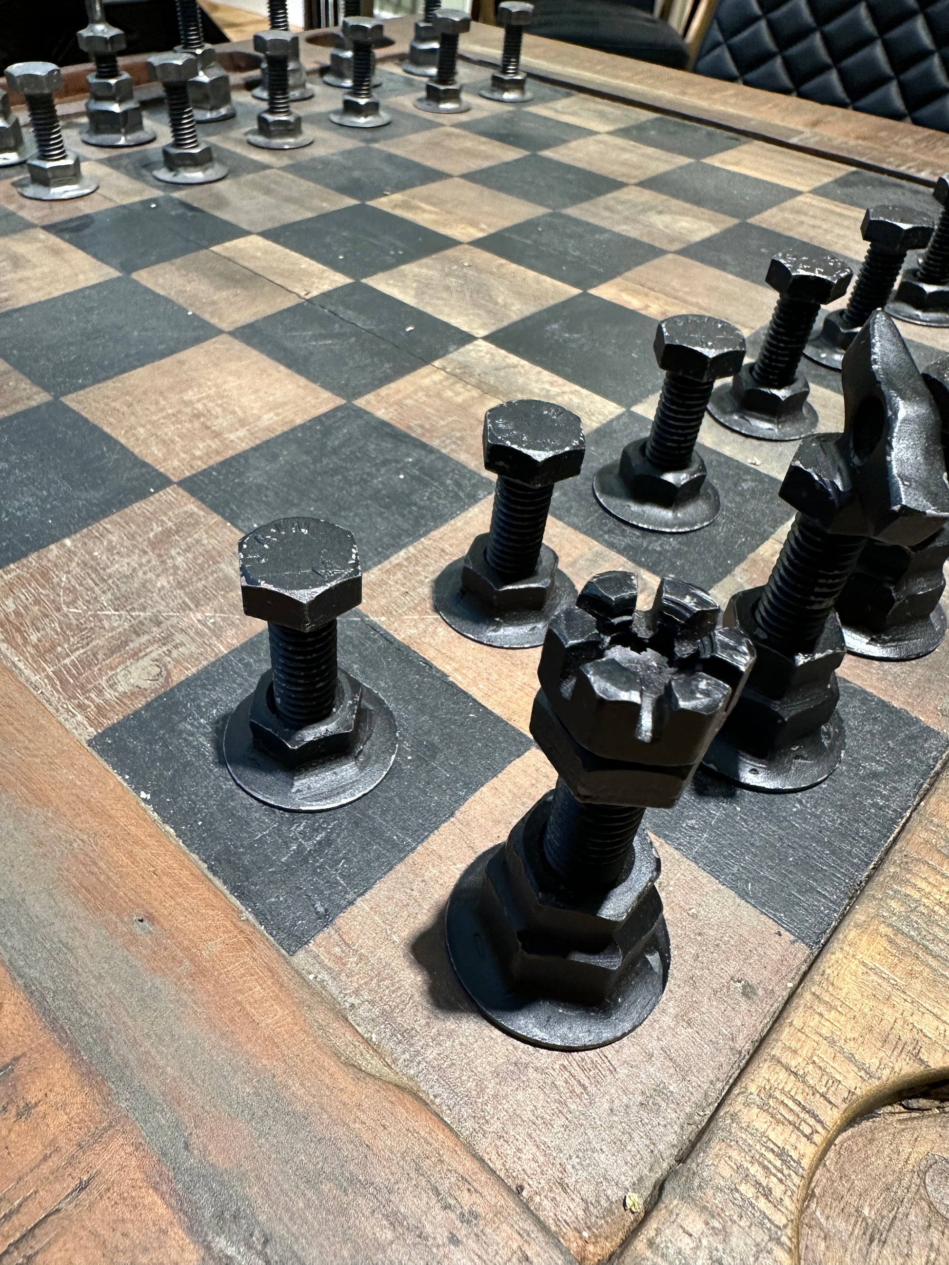 "Échiquier Impérial" Table d'Échecs Élégance - meuble-ebeniste.com devient meuble-ebeniste.fr