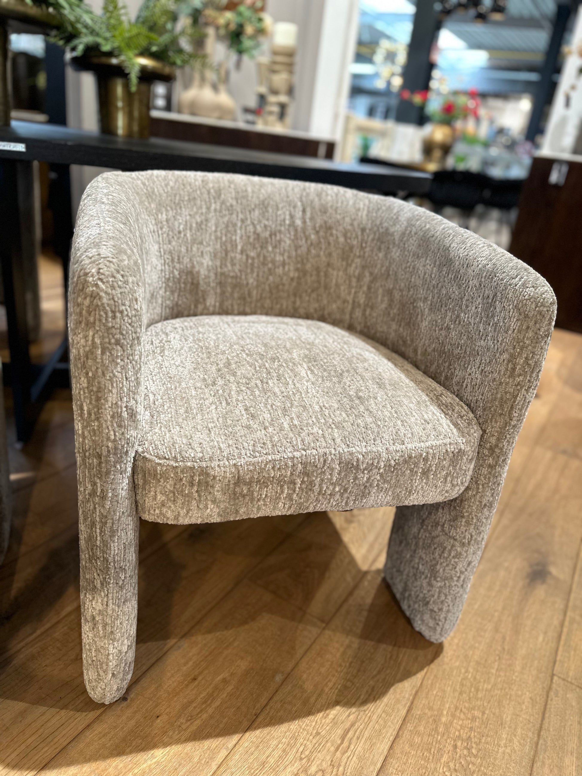 Fauteuil Design "ZIGGY" en Tissu Gris Clair