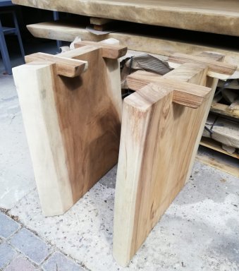 Table en Bois de Suar Massif sur Mesure | Meuble Ébéniste