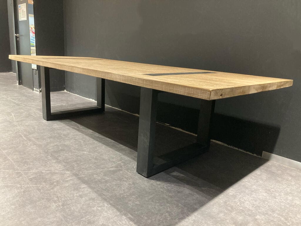 Table bois massif pieds U apparents - 240 X 100 CM
