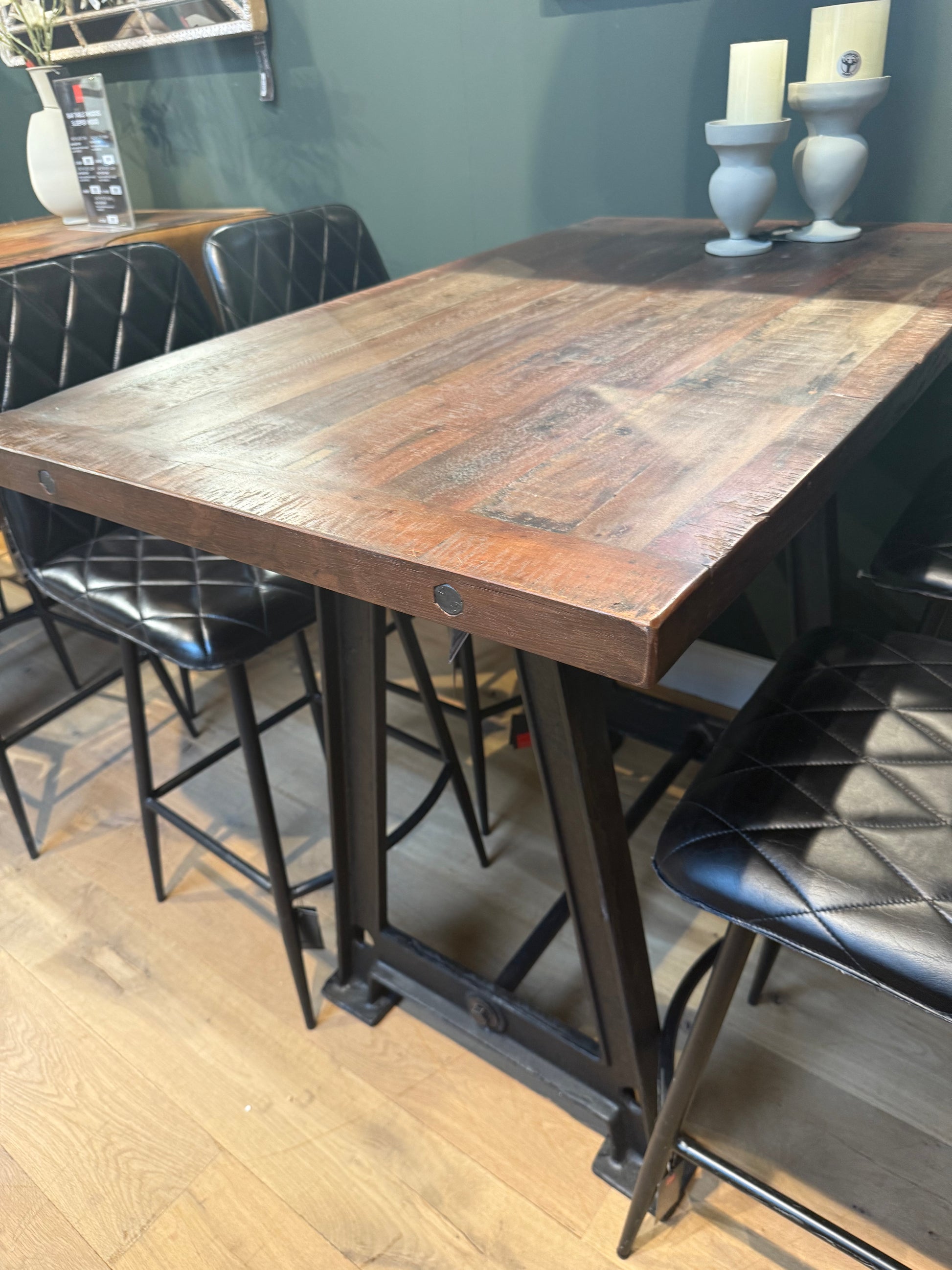 TABLE HAUTE DE BAR BISTROT EN BOIS DE MANGUIER ET FONTE - meuble-ebeniste.com devient meuble-ebeniste.fr