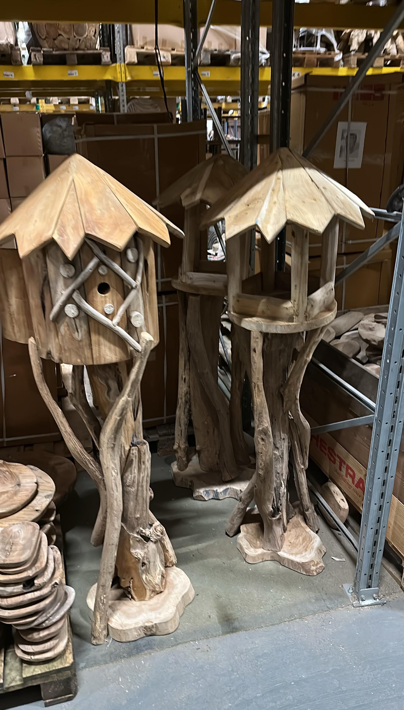 Sculpture MANGEOIRE OISEAUX sur Pied Artisanale en Teck Massif