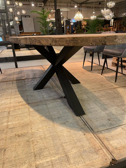 TABLE OVALE TECK MASSIF PIED METAL NOIR CENTRAL DIMENSIONS SUR MESURE