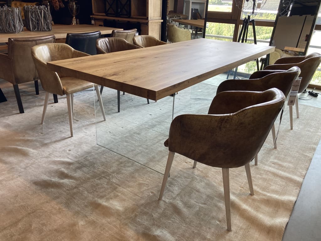 Table chêne massif pieds transparents en verre trempé NUBE - DIMENSIONS AU CHOIX
